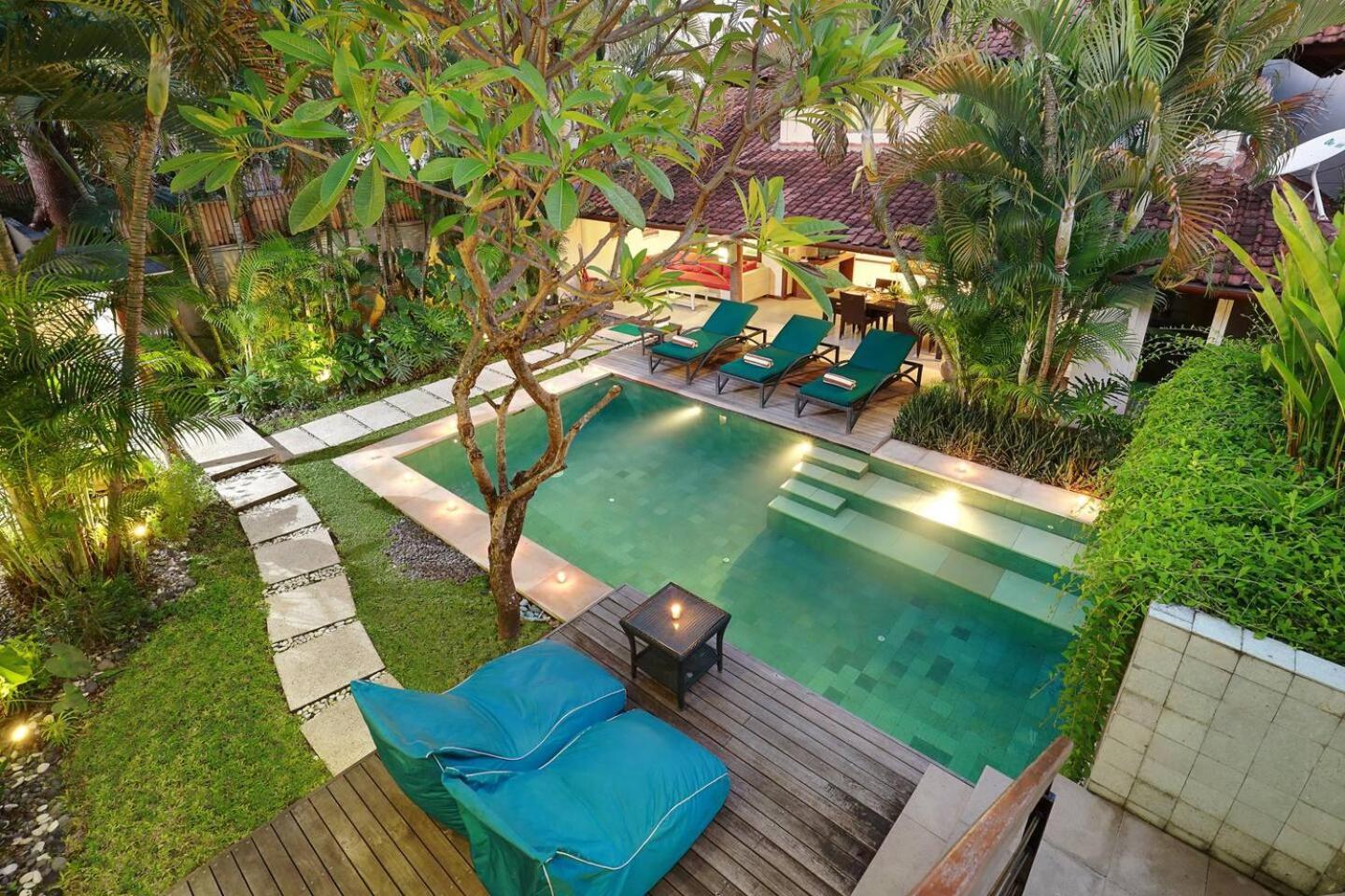 Super Value 4 Bedroom, Walk To Bintang Supermarket เซมินยัค ภายนอก รูปภาพ