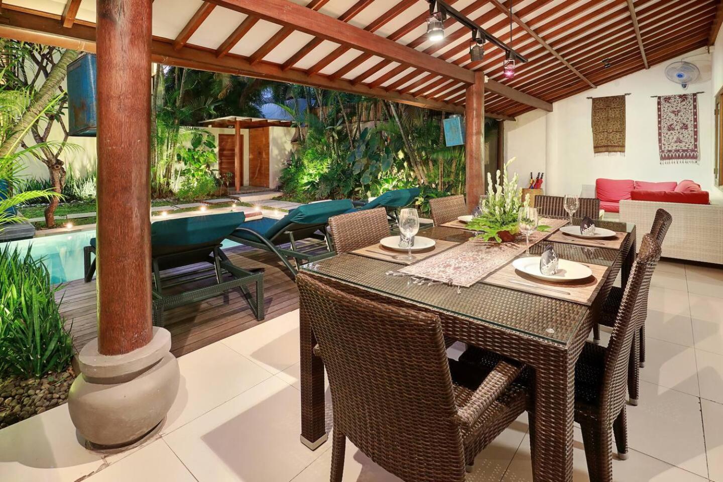 Super Value 4 Bedroom, Walk To Bintang Supermarket เซมินยัค ภายนอก รูปภาพ