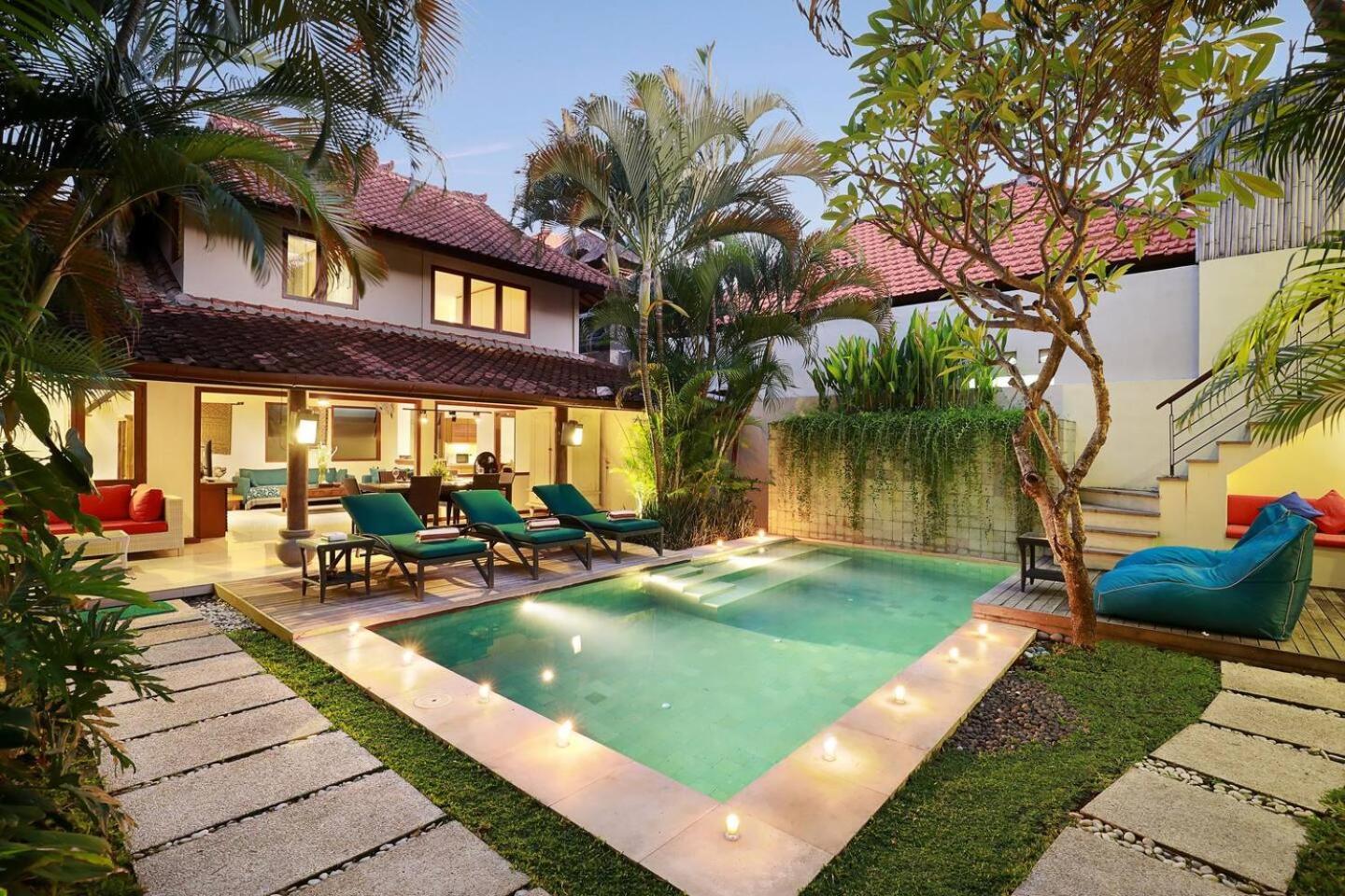 Super Value 4 Bedroom, Walk To Bintang Supermarket เซมินยัค ภายนอก รูปภาพ