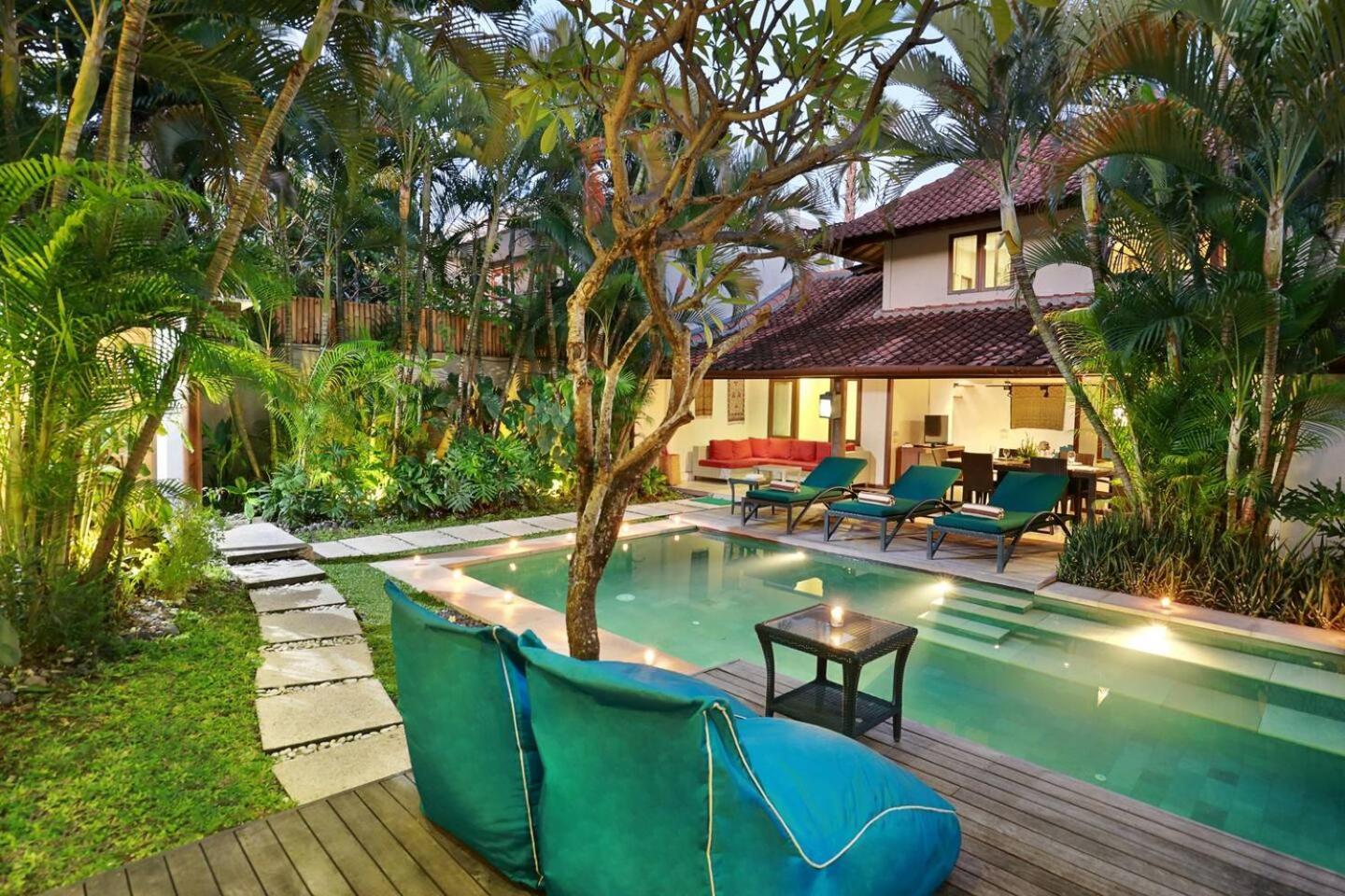 Super Value 4 Bedroom, Walk To Bintang Supermarket เซมินยัค ภายนอก รูปภาพ